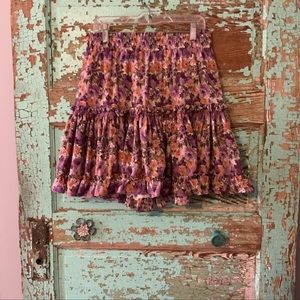 SOLD 🆕 DO+BE Muted Floral Ruffle Skirt Skort